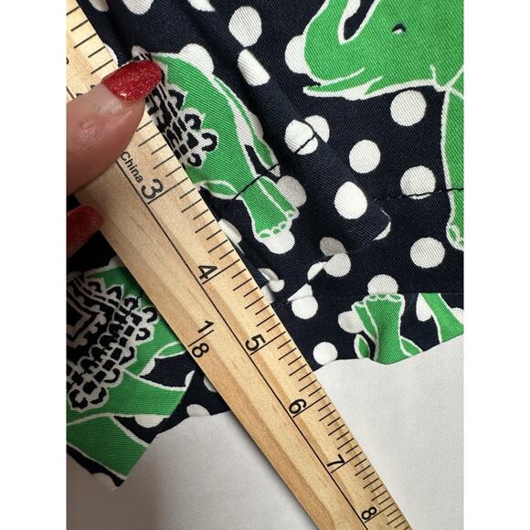 Crown & Ivy Polka Dot Elephant Shorts Womens sz 12 All over Graphic Coastal - Picture 3 of 7